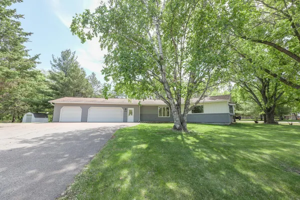 $439,900 | 1202 Ridgeview Terrace Northeast, Alexandria, MN 56308