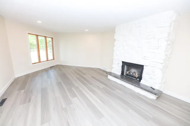 $439,900 | 1202 Ridgeview Terrace Northeast, Alexandria, MN 56308