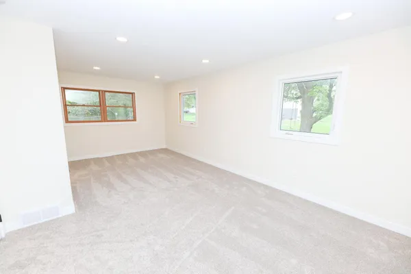 $439,900 | 1202 Ridgeview Terrace Northeast, Alexandria, MN 56308