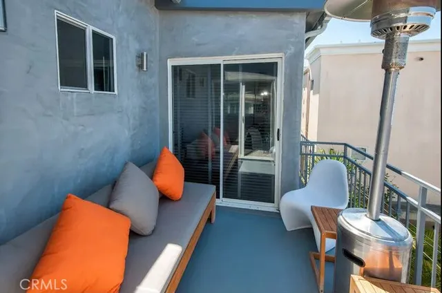view of living room with furniture and wooden floor