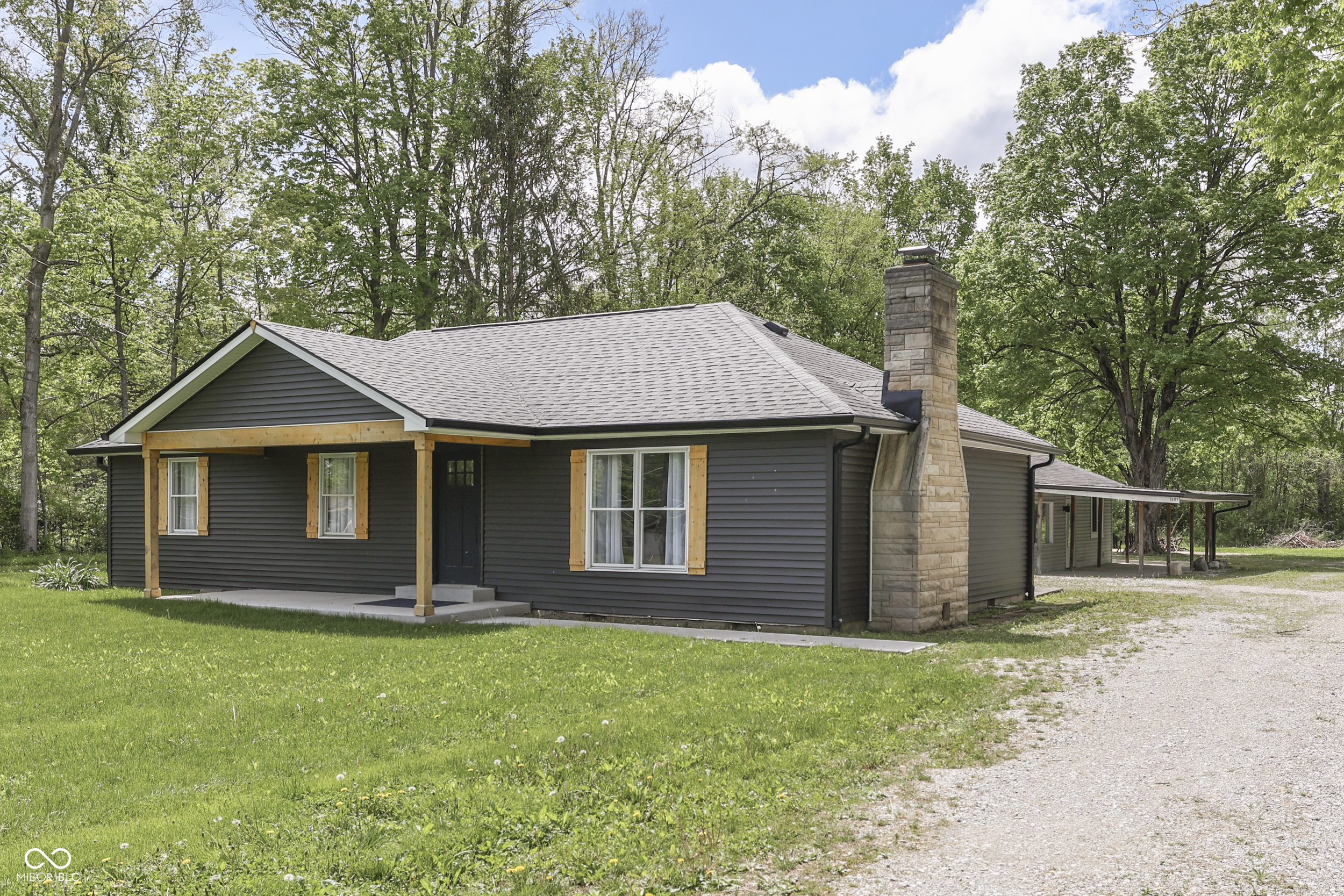 1301 Stafford Road Plainfield, IN 46168 - Photo 2 of 59 Gallery Image 2