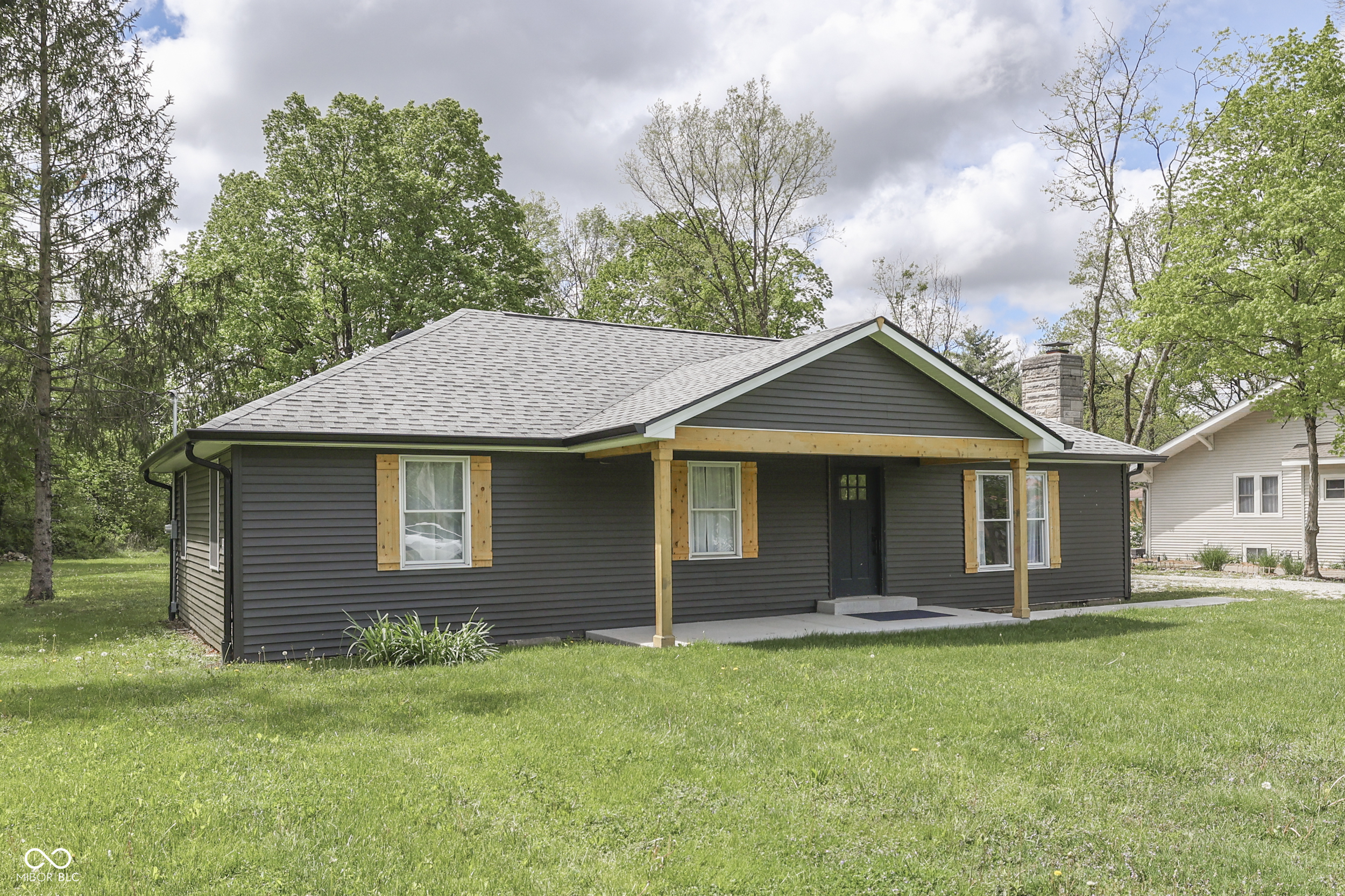 1301 Stafford Road Plainfield, IN 46168 - Photo 3 of 59 Gallery Image 3