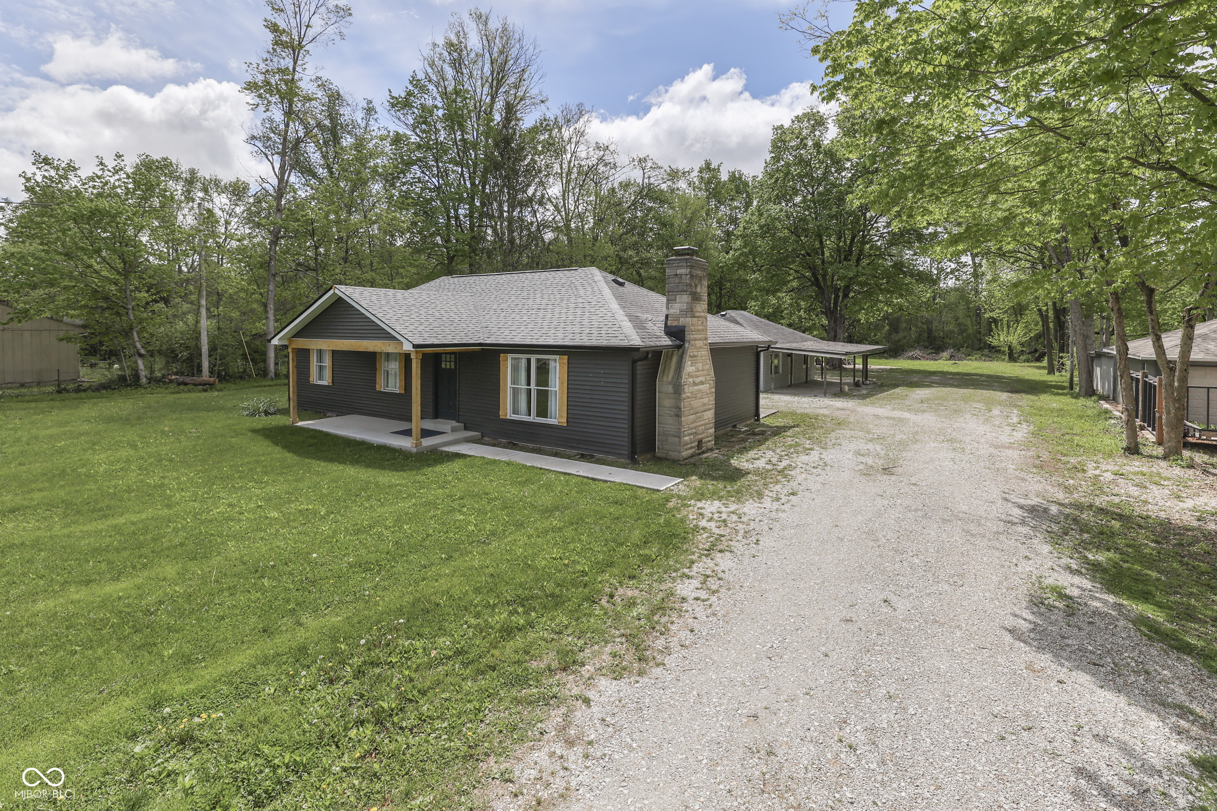 1301 Stafford Road Plainfield, IN 46168 - Photo 5 of 59 Gallery Image 5