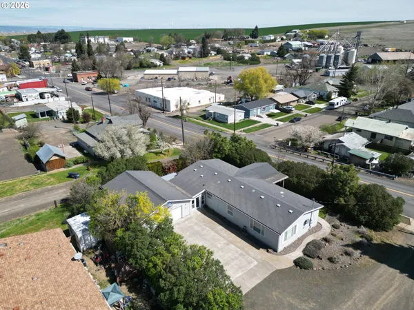 $380,000 | 1408 Clark Street, Wasco, OR 97065