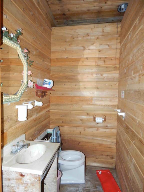 153 Woodland Road Princeton, ME 04668 - Photo 16 of 20 Pool room bath