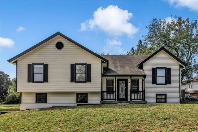 $309,000 | 1413 Northeast 115 Street, Kansas City, MO 64155