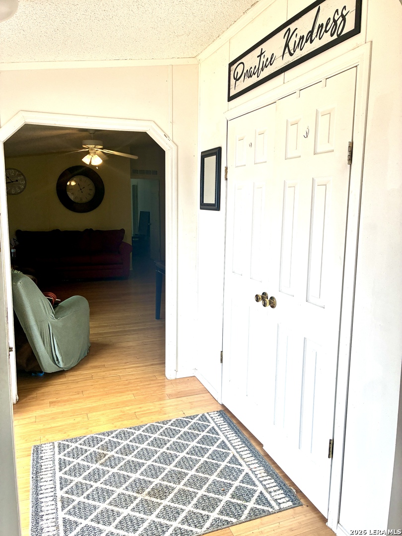 506 Maple Street Jourdanton, TX 78026 - Photo 9 of 18