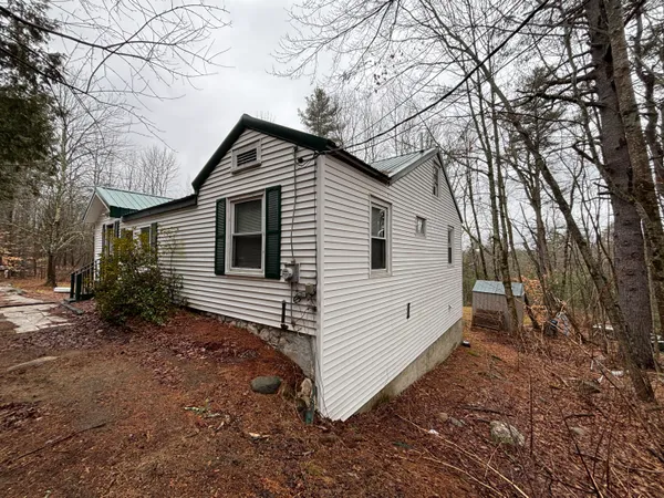$305,000 | 732 Roosevelt Trail, Casco, ME 04015
