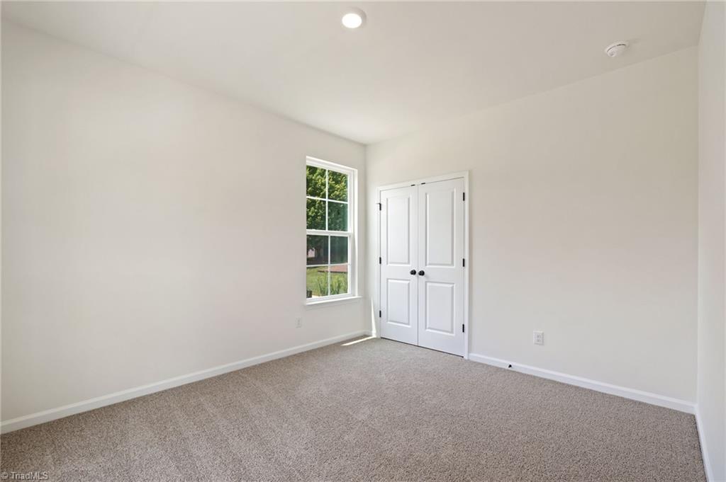 141 Oakmont Lane King, NC 27021 - Photo 20 of 50