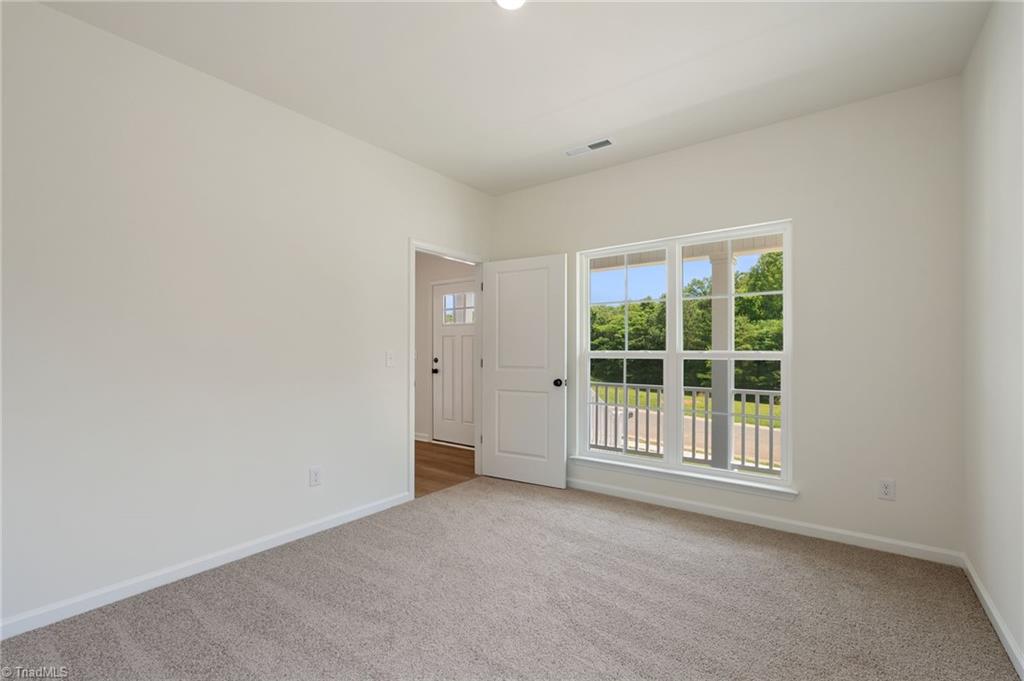 141 Oakmont Lane King, NC 27021 - Photo 21 of 50