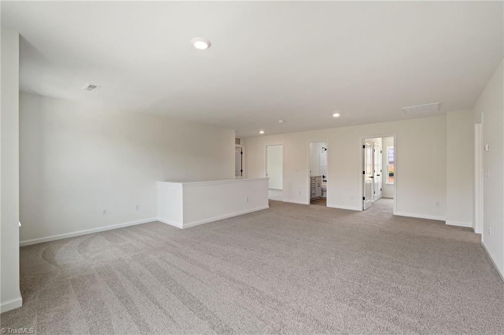 141 Oakmont Lane King, NC 27021 - Photo 29 of 50