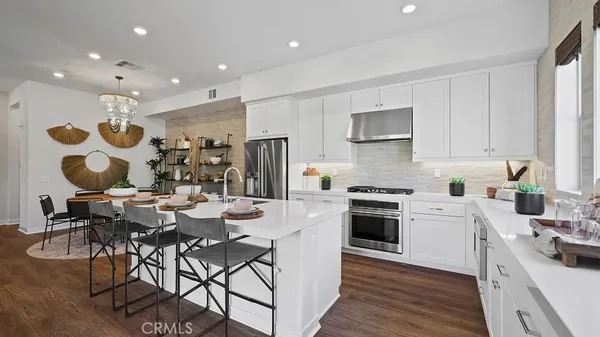 $999,990 | 965 Walnut Terrace, Montebello, CA 90640