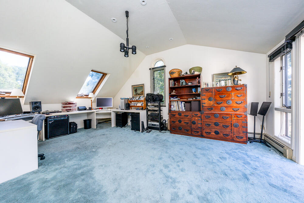 498 Elliott Road Centerville, MA 02632 - Photo 29 of 32 a view of a workspace with furniture and toys