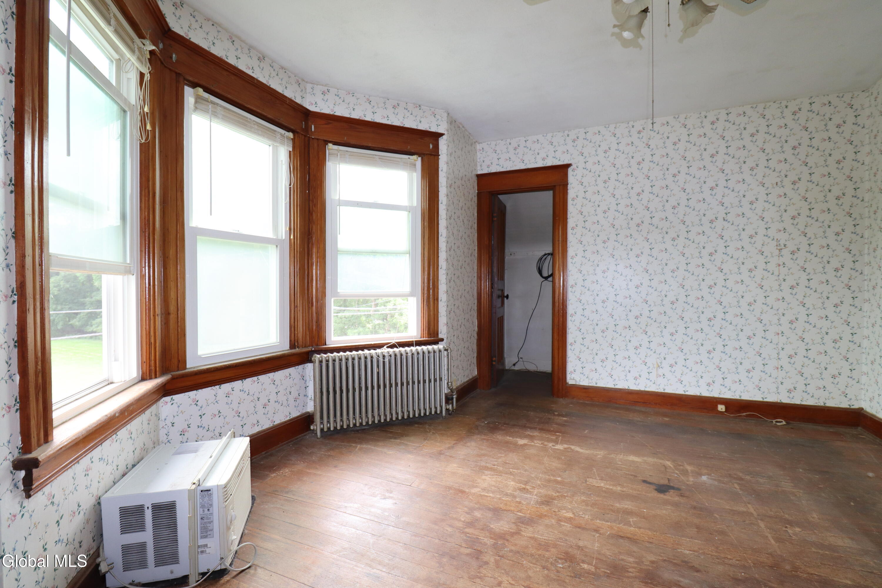 102 Schermerhorn Road Rotterdam, NY 12306 - Photo 23 of 44 IMG_6658