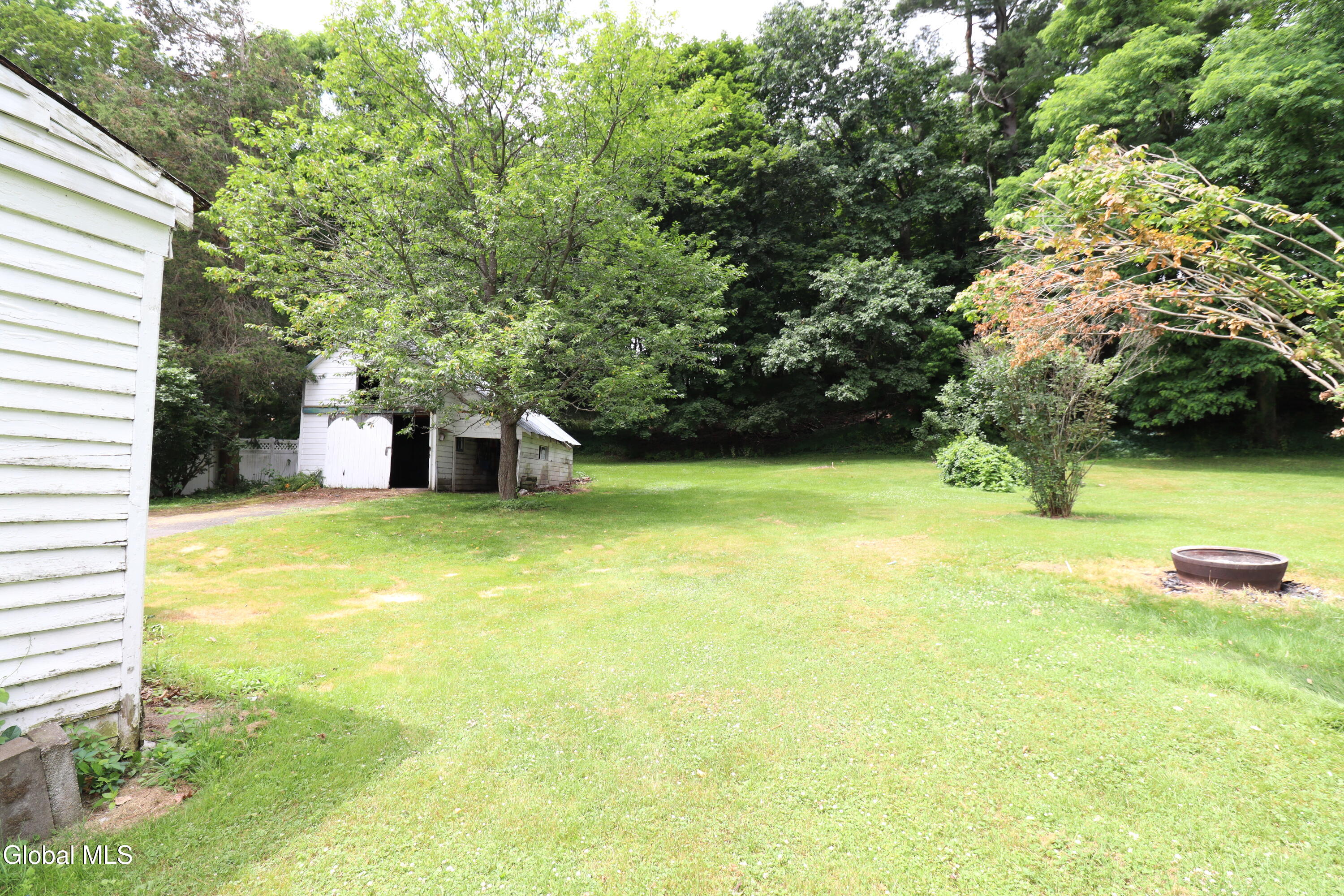 102 Schermerhorn Road Rotterdam, NY 12306 - Photo 33 of 44 IMG_6679