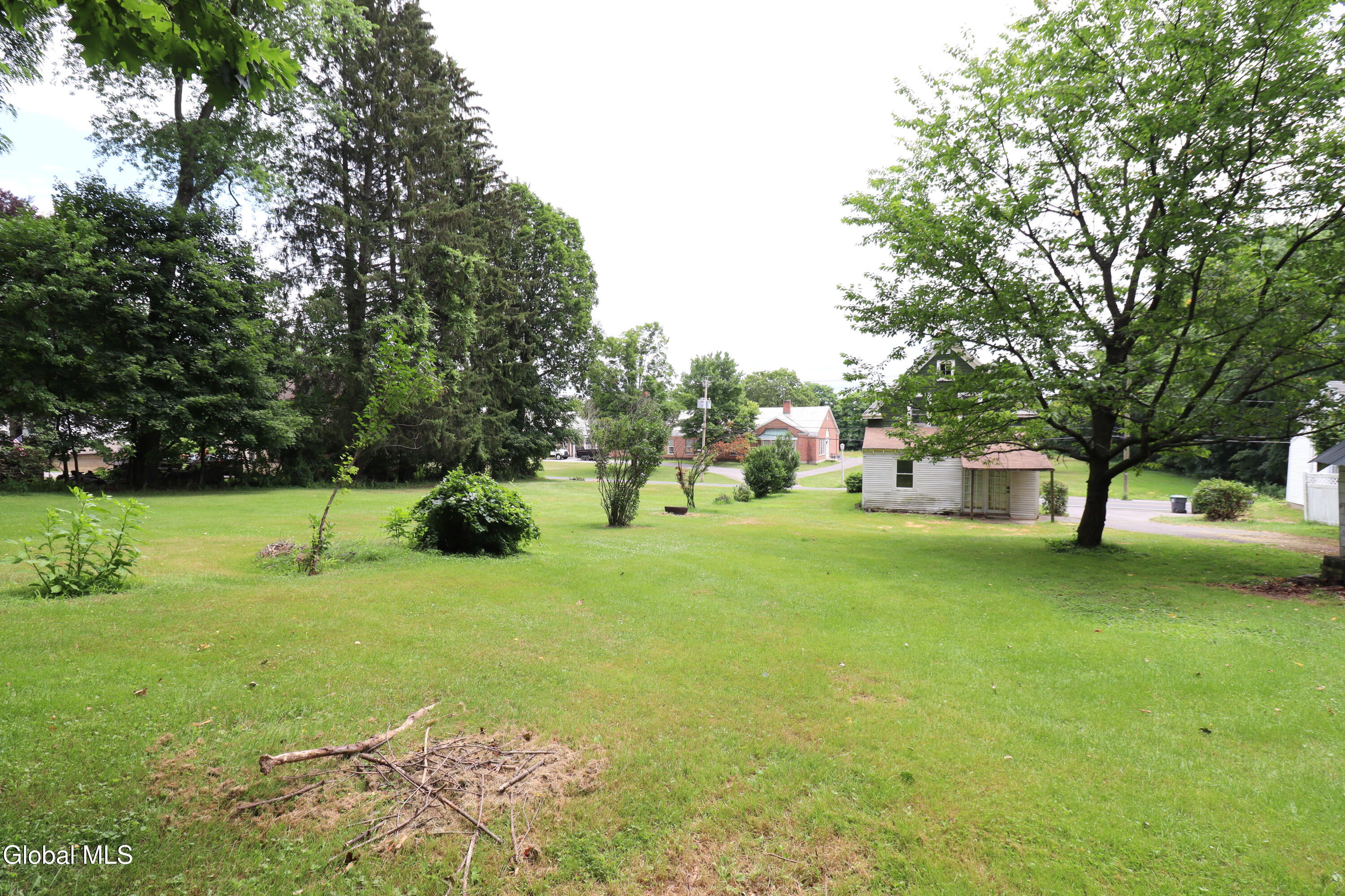 102 Schermerhorn Road Rotterdam, NY 12306 - Photo 36 of 44 IMG_6687