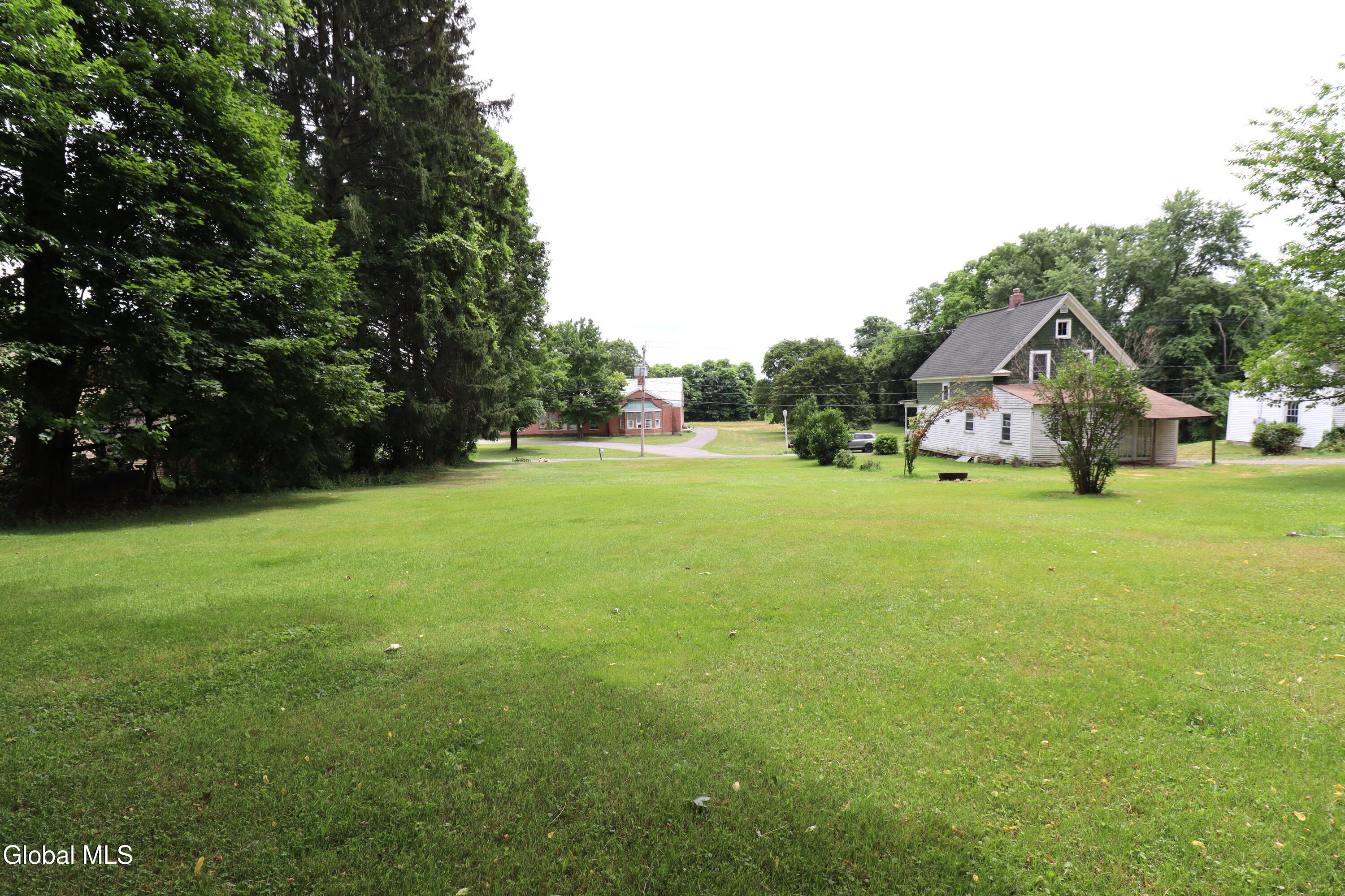 102 Schermerhorn Road Rotterdam, NY 12306 - Photo 40 of 44 IMG_6691