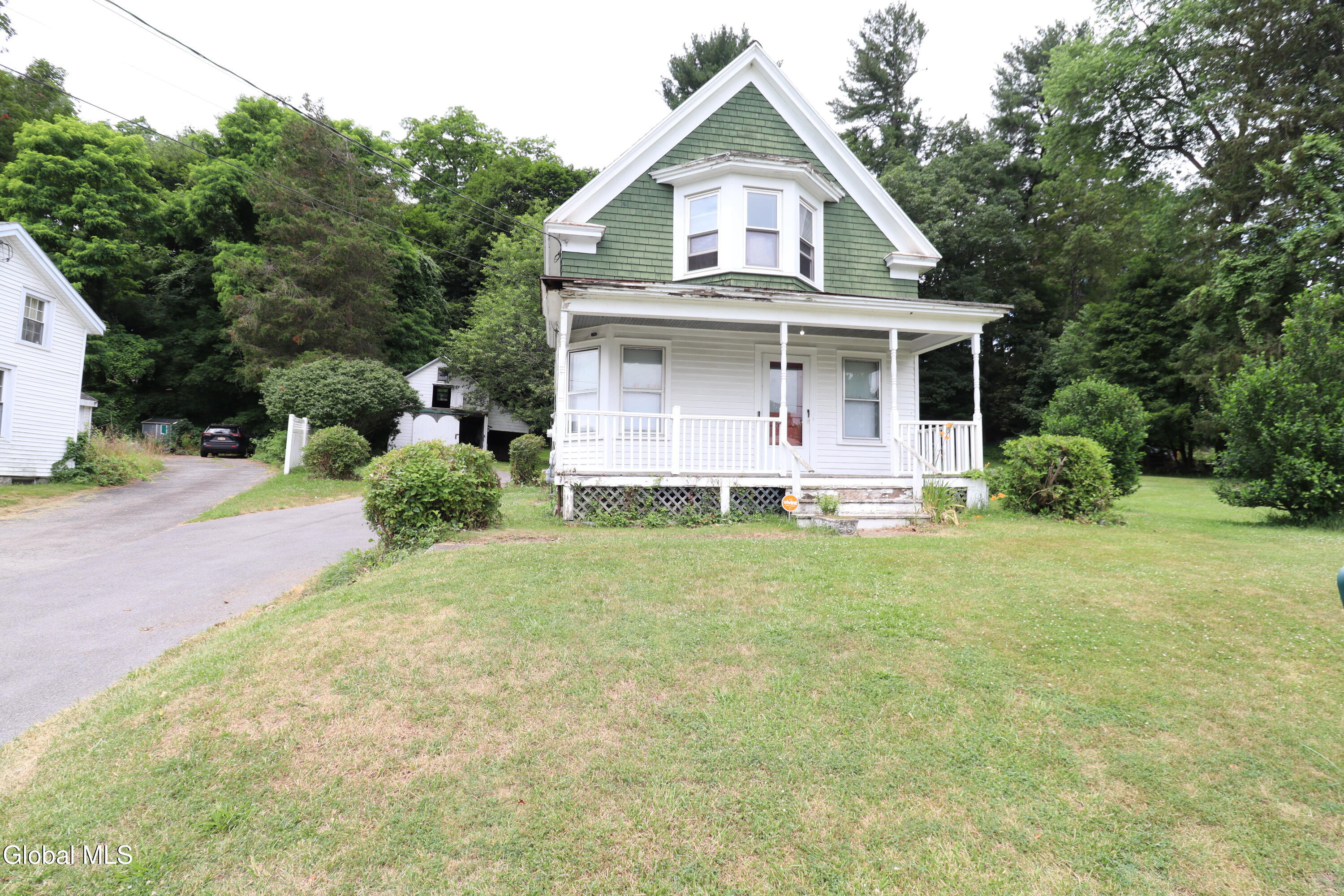 102 Schermerhorn Road Rotterdam, NY 12306 - Photo 44 of 44 IMG_6699