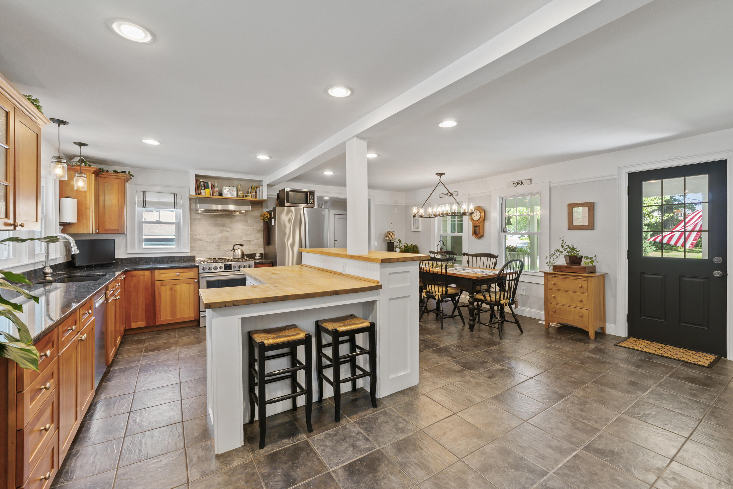 41 Cape Neddick Road York, ME 03909 - Photo 9 of 53 Open Concept Kitchen