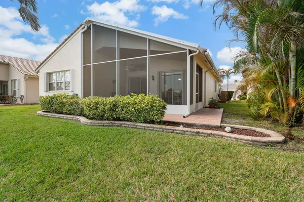 $2,750 | 364 Sunview Way, Port St. Lucie, FL 34986