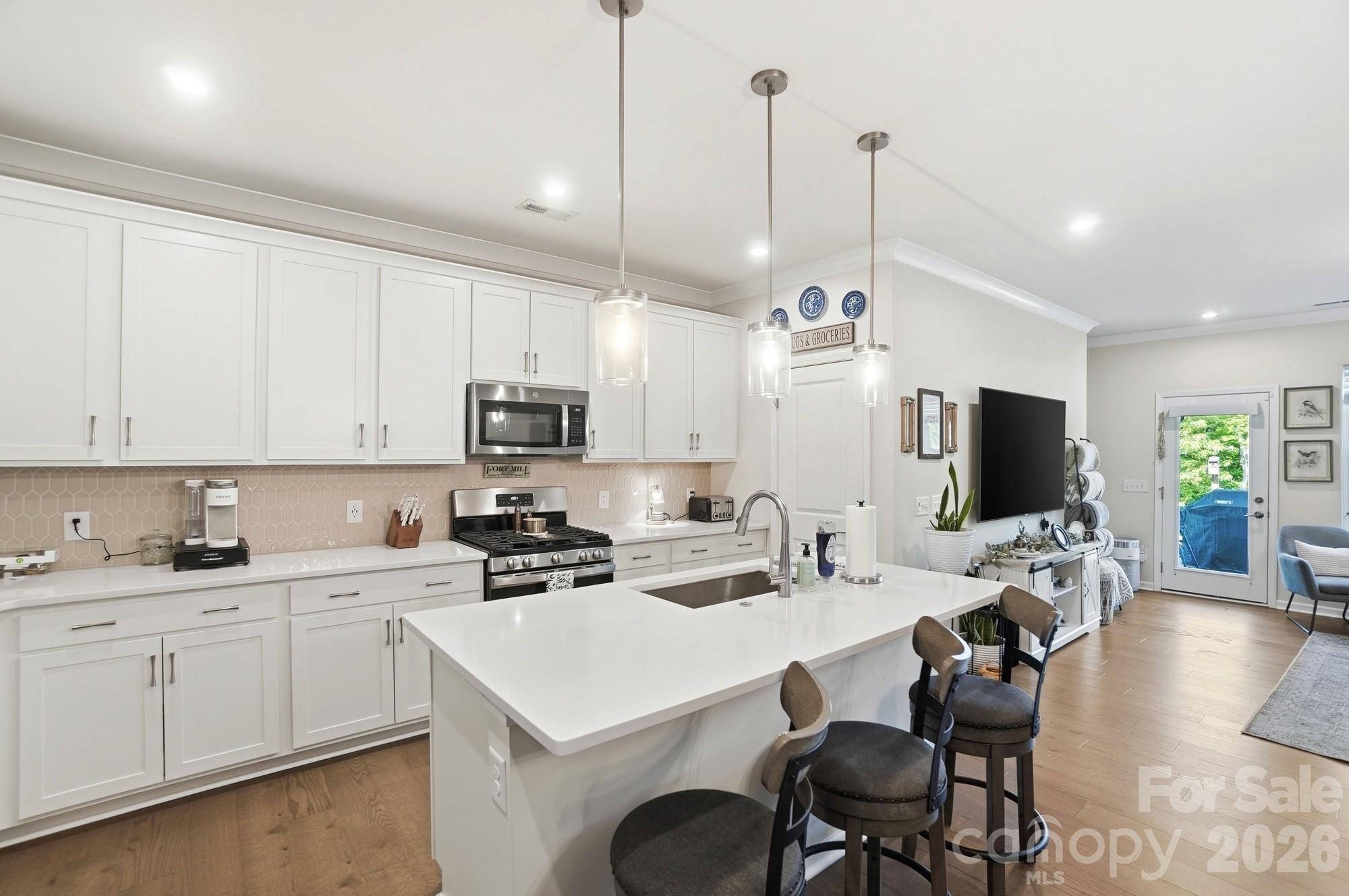 537 Madison Falls Court Fort Mill, SC 29708 - Photo 12 of 47