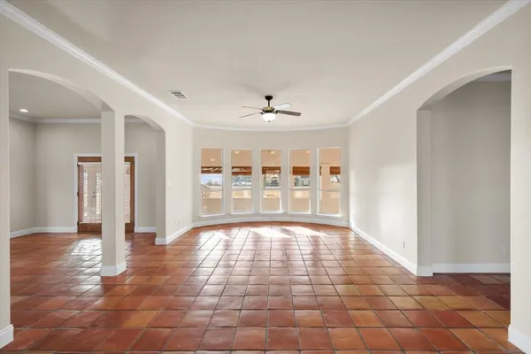 $799,000 | 106 Lakeshore Drive, Waxahachie, TX 75165