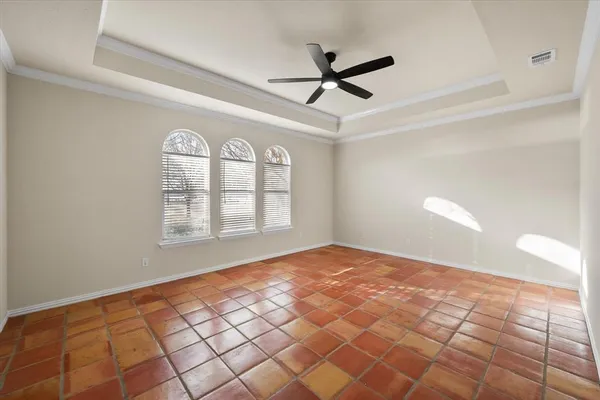 $799,000 | 106 Lakeshore Drive, Waxahachie, TX 75165