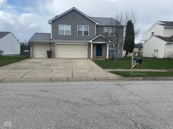 $355,000 | 5636 Glen Canyon Drive, Indianapolis, IN 46237