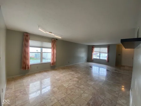 $355,000 | 5636 Glen Canyon Drive, Indianapolis, IN 46237