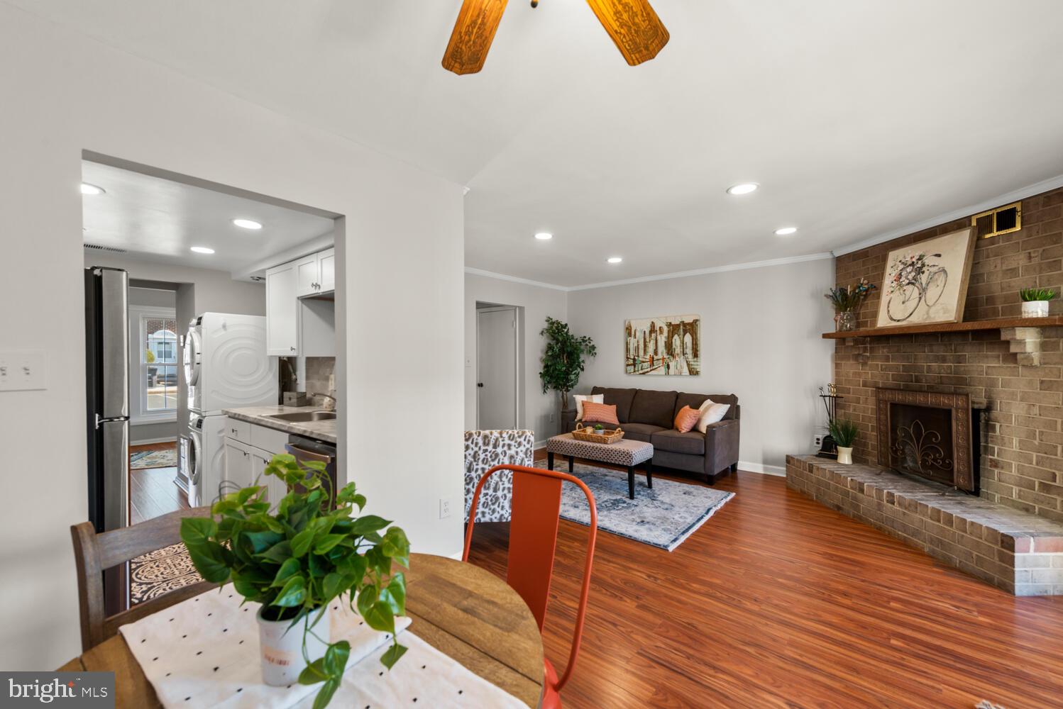 2177 Monaghan Drive Herndon, VA 20170 - Photo 15 of 30