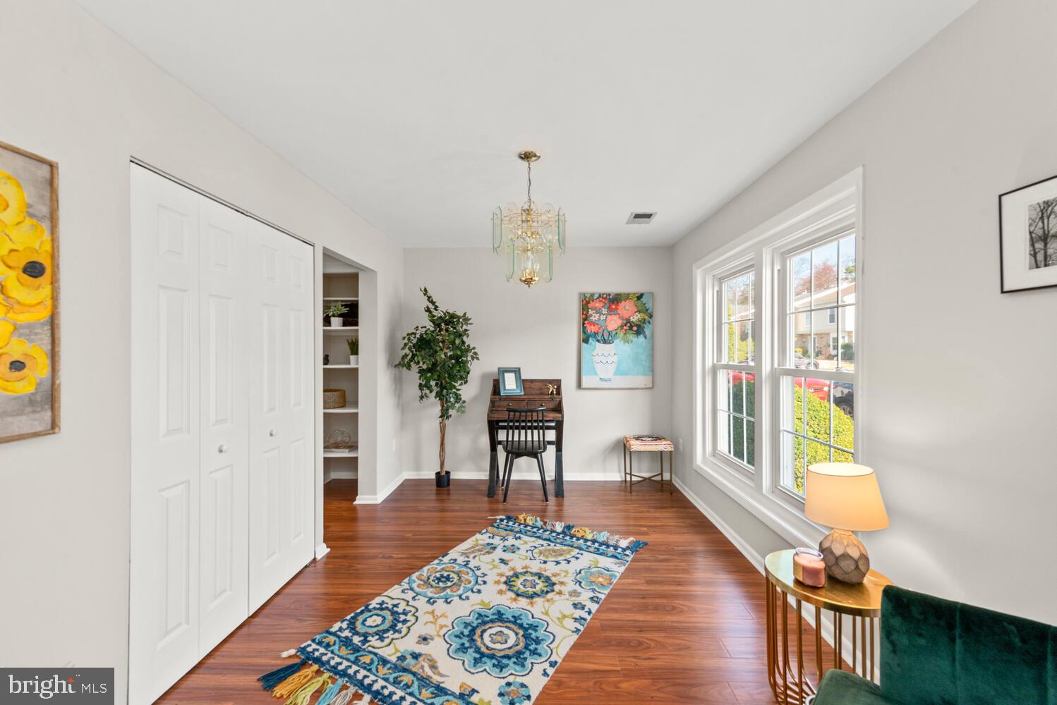 2177 Monaghan Drive Herndon, VA 20170 - Photo 4 of 30