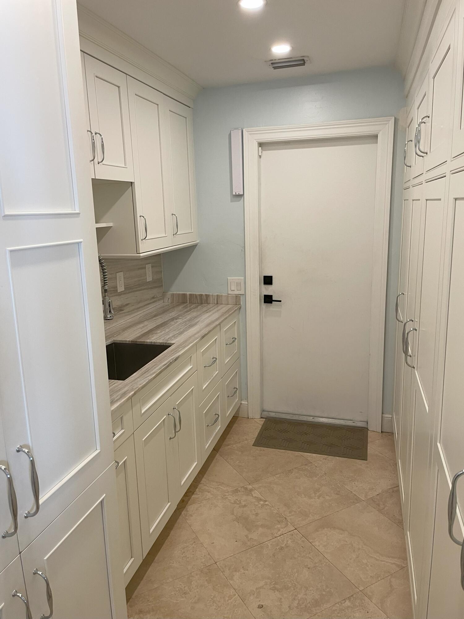 Undisclosed Address Boca Raton, FL 33432 - Photo 26 of 62 IMG_1093