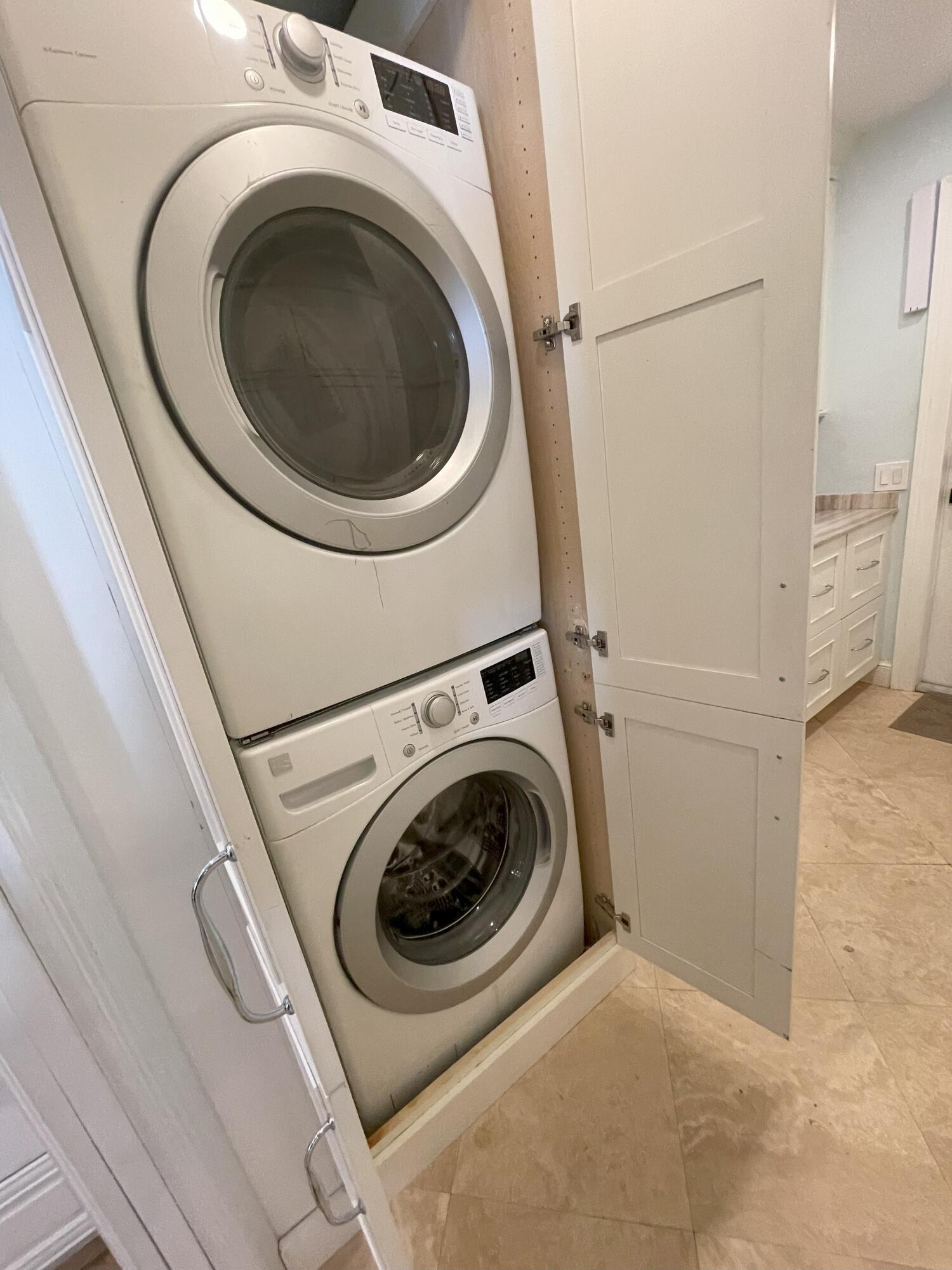 Undisclosed Address Boca Raton, FL 33432 - Photo 28 of 62 IMG_1095