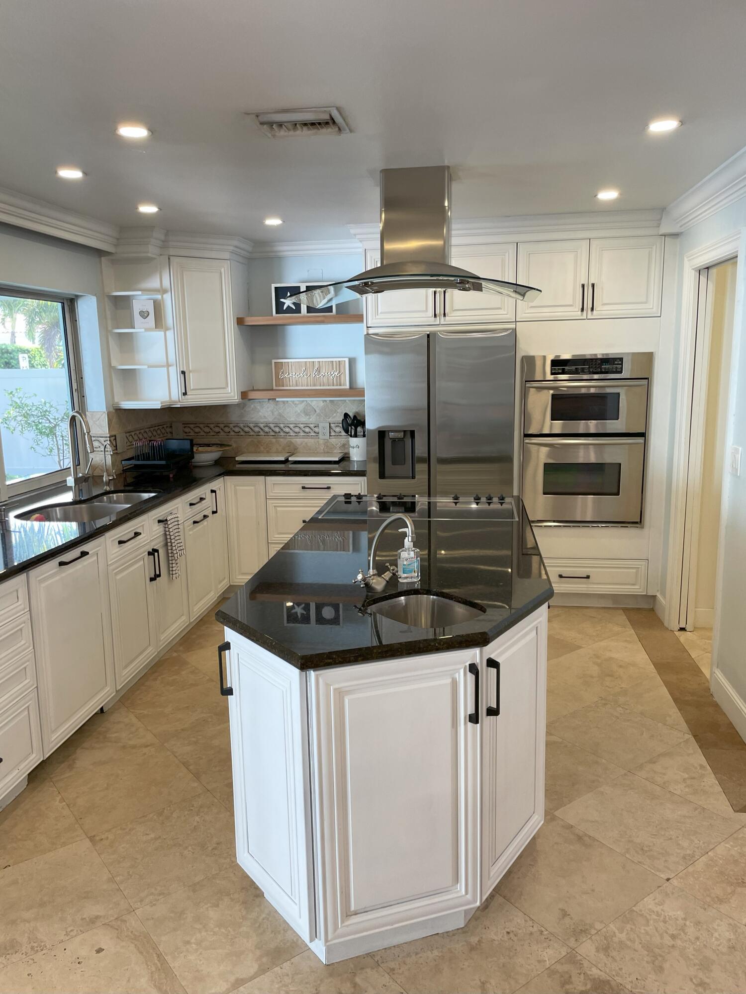 Undisclosed Address Boca Raton, FL 33432 - Photo 3 of 62 IMG_1080