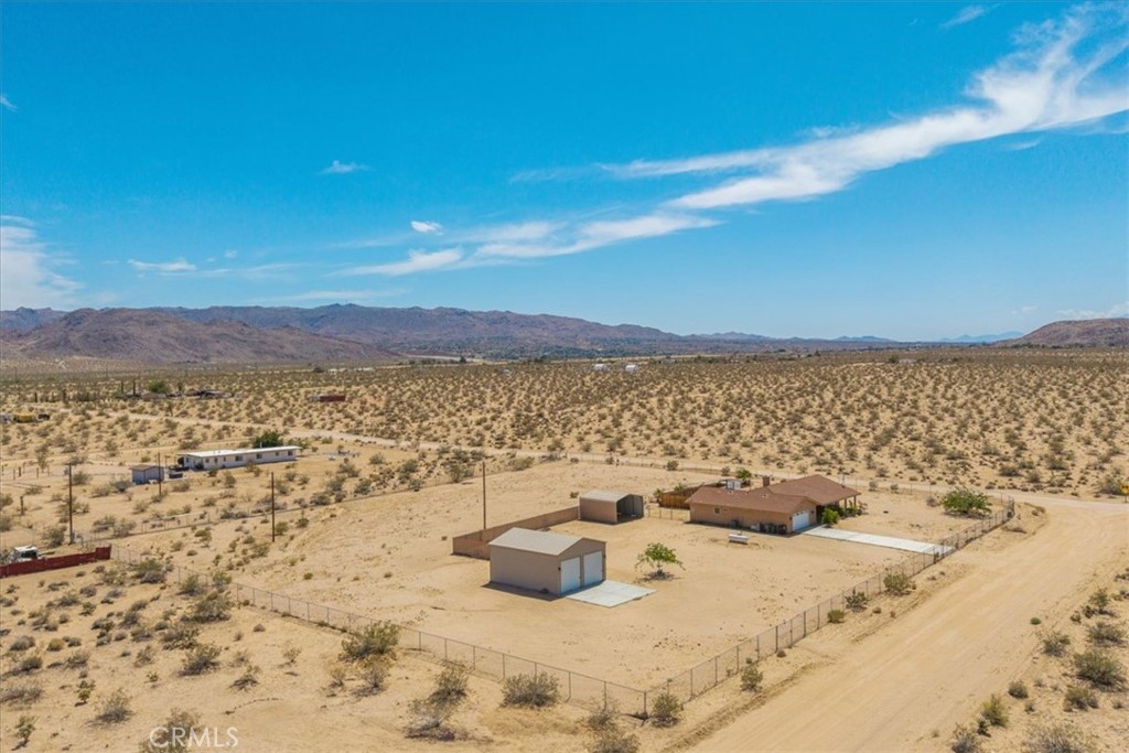 63357 Uranium Road Joshua Tree, CA 92252 - Photo 45 of 54 a view of lake view and mountain view