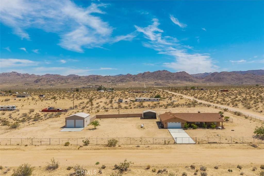 63357 Uranium Road Joshua Tree, CA 92252 - Photo 46 of 54 a view of ocean view and mountain