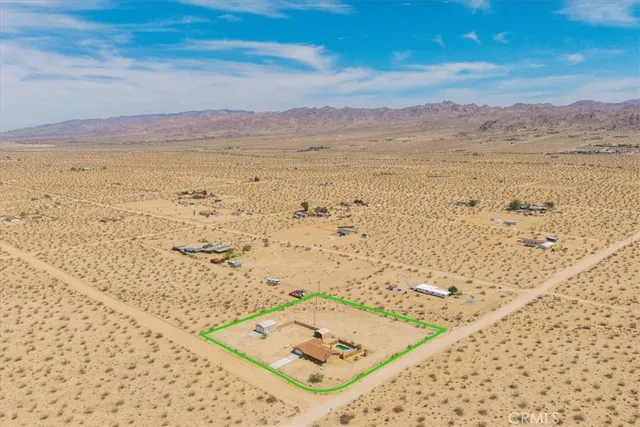 $425,000 | 63357 Uranium Road, Joshua Tree, CA 92252
