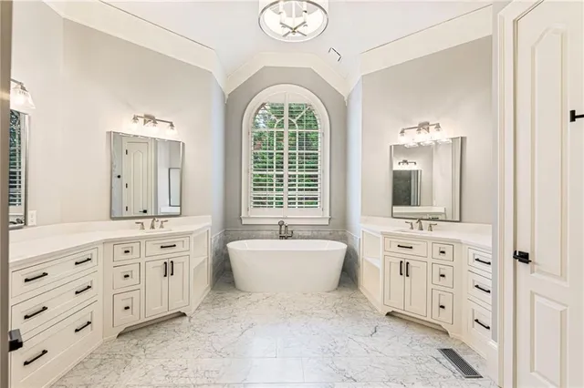 $2,550,000 | 648 Glenover Drive, Milton, GA 30004