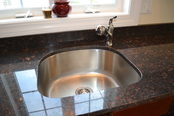 4 Waxen Way Shirley, MA 01464 - Photo 6 of 12 a close view of sink