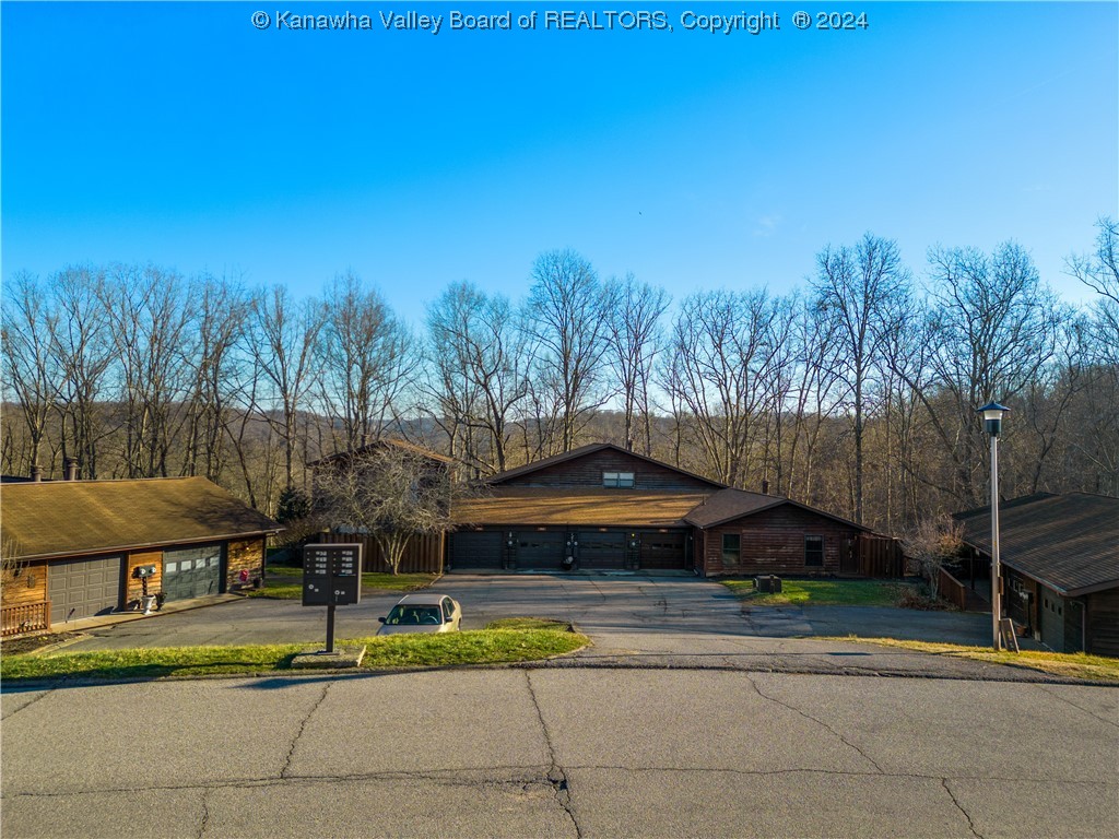 701 Hunters Ridge Road Charleston, WV 25314 - Photo 3 of 28 Gallery Image 3