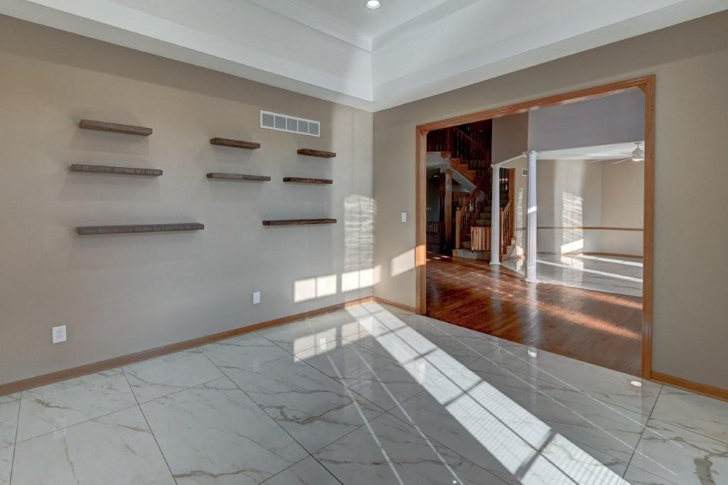 19610 East Bundschu Road Independence, MO 64056 - Photo 37 of 72