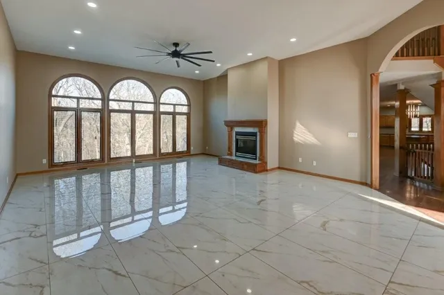 $1,250,000 | 19610 East Bundschu Road, Independence, MO 64056