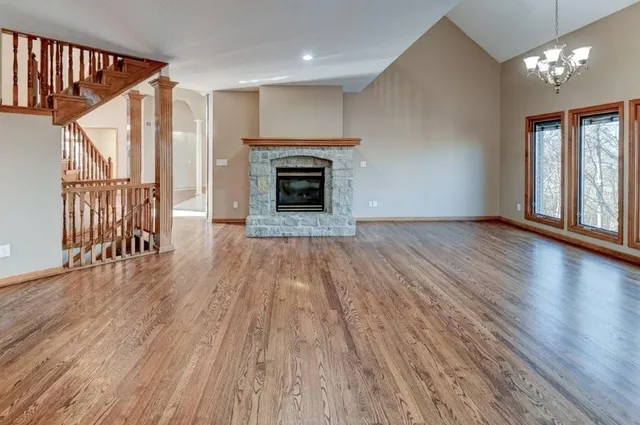 $1,250,000 | 19610 East Bundschu Road, Independence, MO 64056