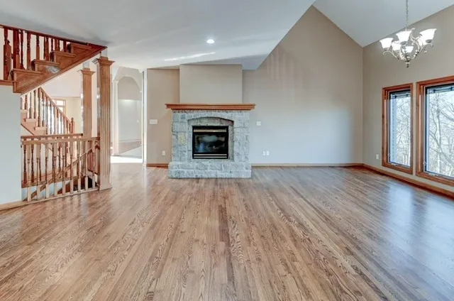 $1,250,000 | 19610 East Bundschu Road, Independence, MO 64056