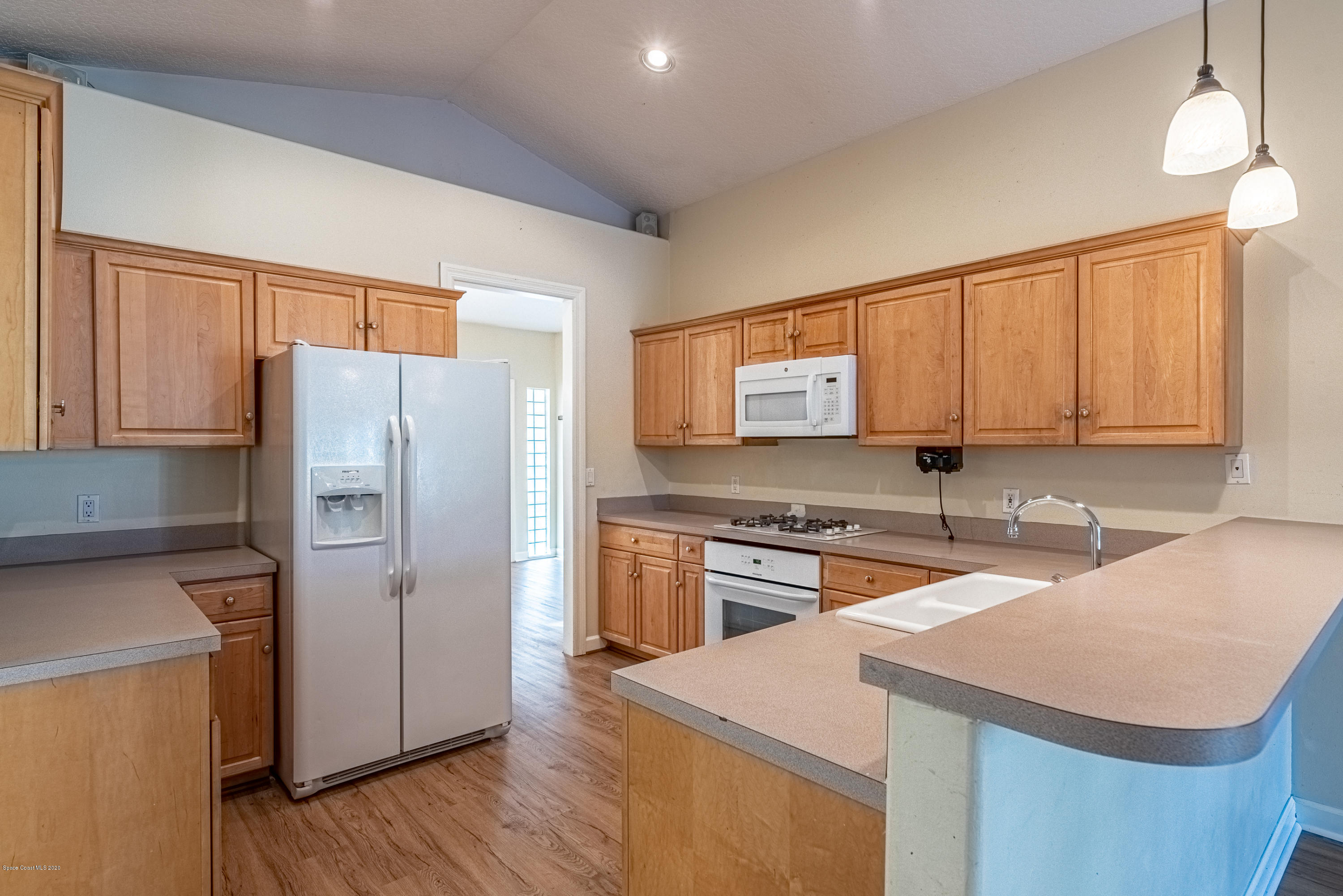 2509 Reed Avenue Melbourne, FL 32901 - Photo 17 of 33 JC7_8144-HDR