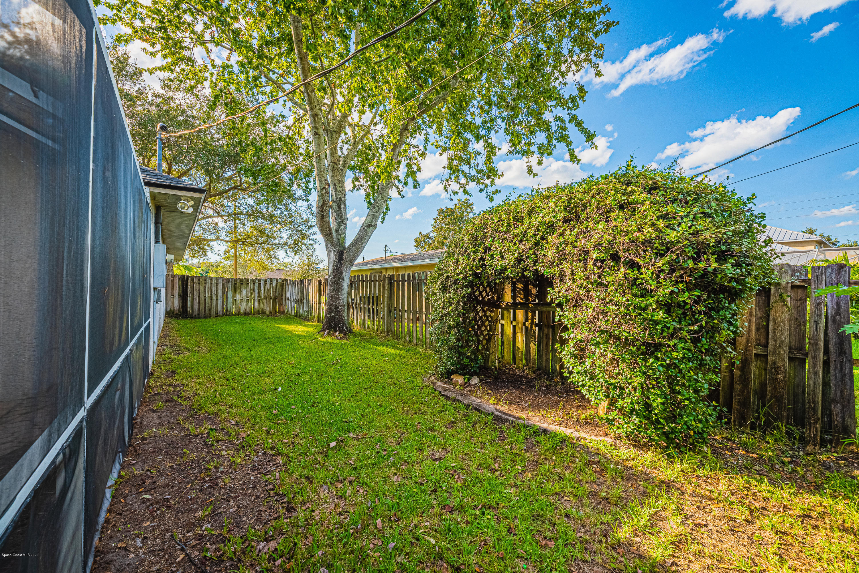 2509 Reed Avenue Melbourne, FL 32901 - Photo 10 of 33 JC7_8109-HDR