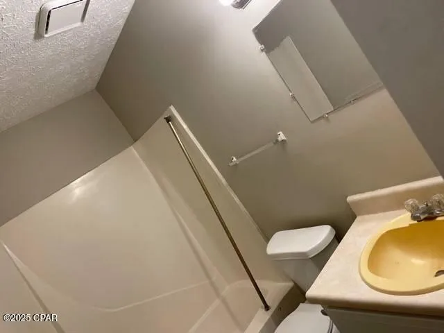 $1,275 | 4551 Cedar Street, Unit C, Panama City, FL 32404