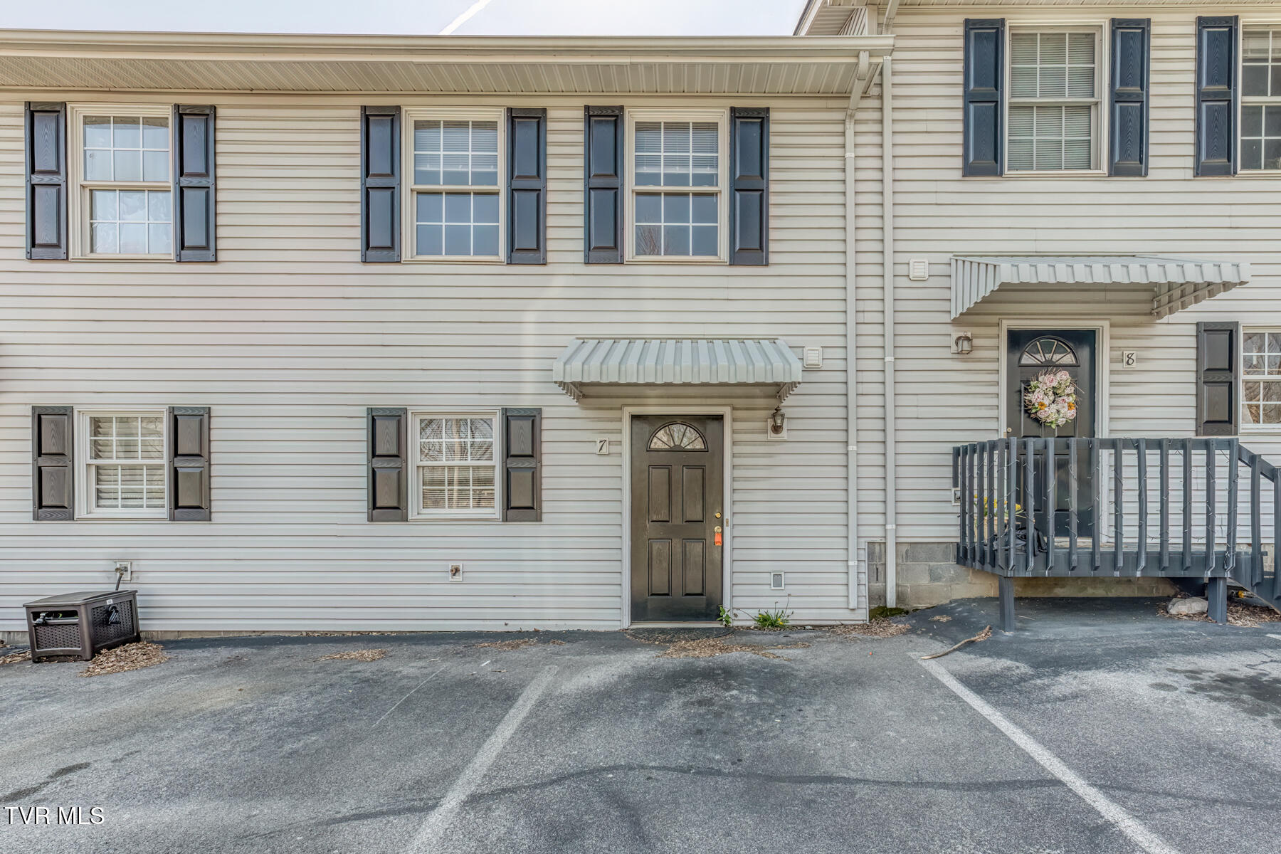 716 King Springs Road, Unit 7 Johnson City, TN 37601 - Photo 1 of 22 716 King Springs Rd., #7-1