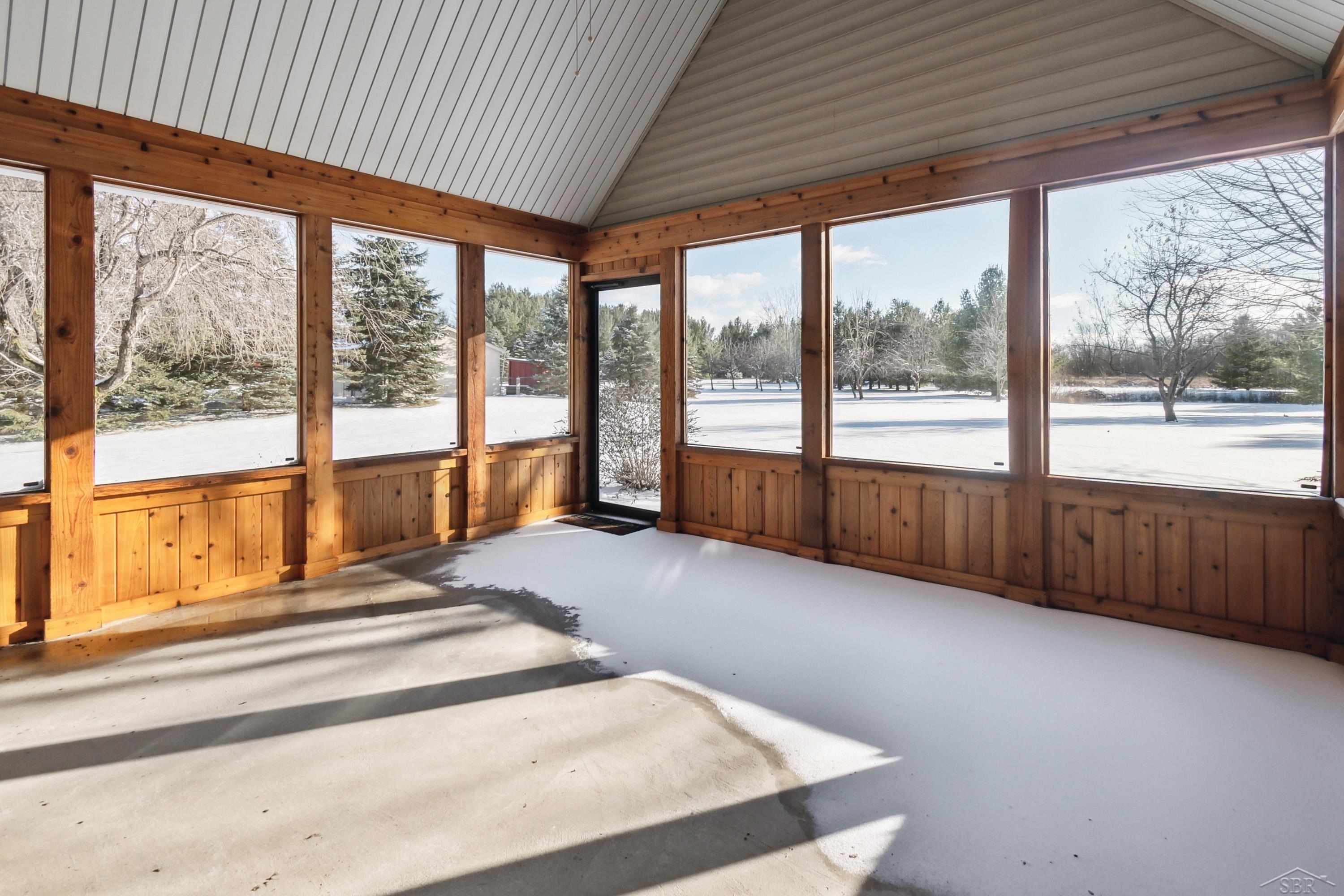 499 Chip Road Kawkawlin, MI 48631 - Photo 21 of 46