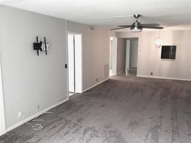 $95,000 | 333 North Lake Howard Drive, Unit 204C, Winter Haven, FL 33880